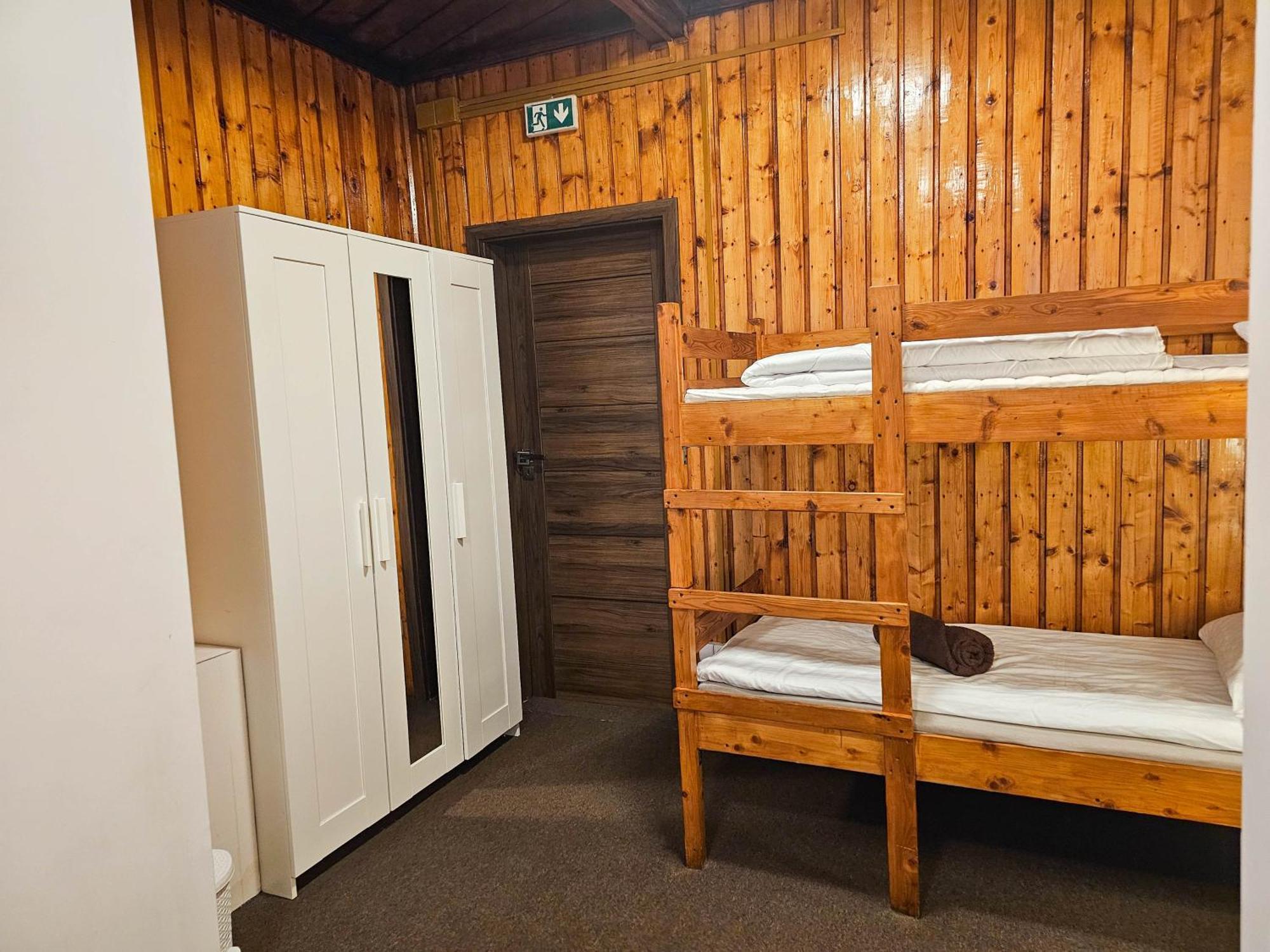 Schronisko Gosciniec Rownica Hotel Ustroń Exterior foto