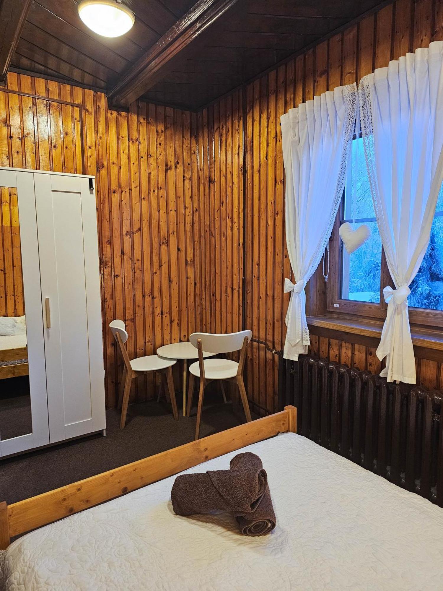 Schronisko Gosciniec Rownica Hotel Ustroń Exterior foto